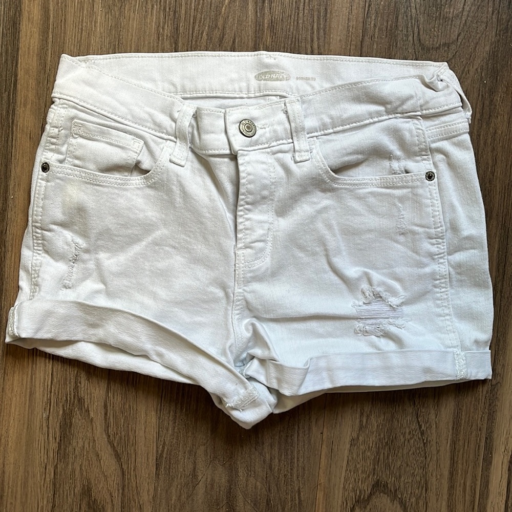 White wash jean shorts